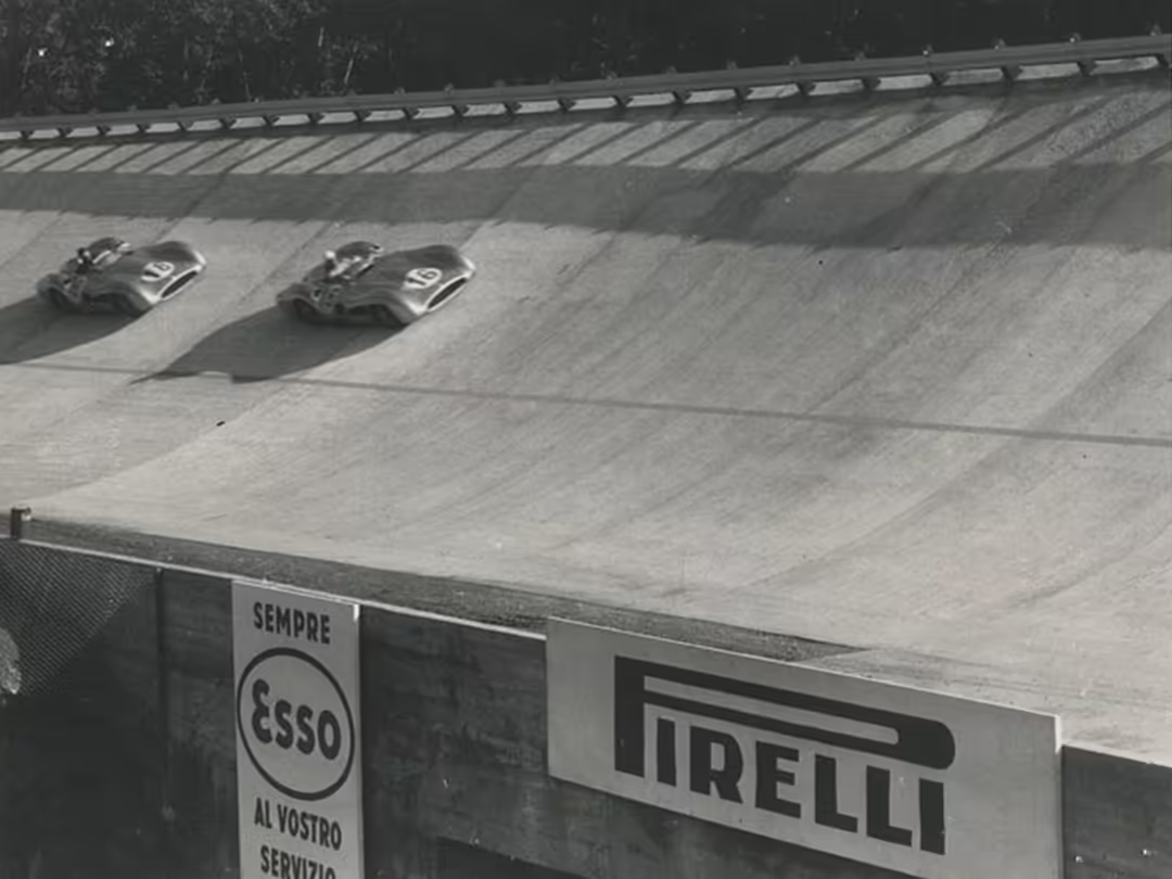 Era 1950-1958 - Pirelli in Formula 1 - Stirling Moss su Mercedes - GP 500