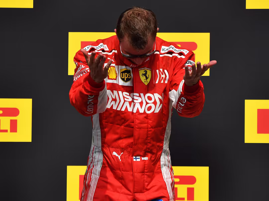 Era 2011-2025 - Pirelli in Formula 1 - Kimi Raikkonen, Ferrari, festeggia sul podio del Circuit of The Americas - GP 500