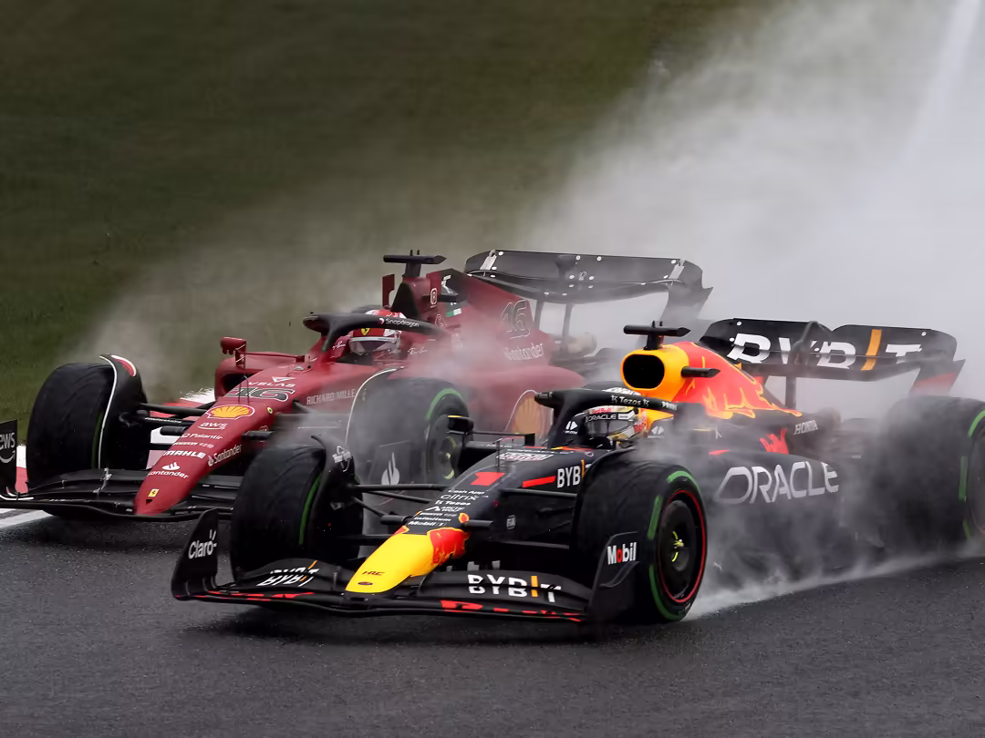 Era 2011-2025 - Pirelli in Formula 1 - Max Verstappen in lotta con Charles Leclerc - GP 500
