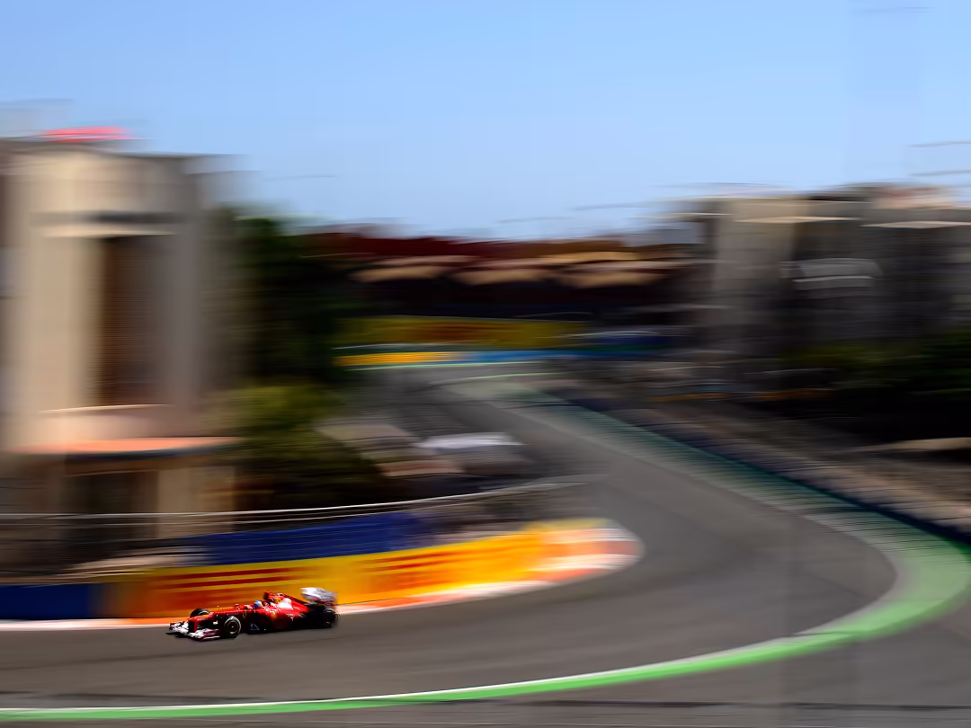 Era 2011-2025 - Pirelli in Formula 1 - Fernando Alonso su Ferrari al Gran Premio d'Europa - GP 500